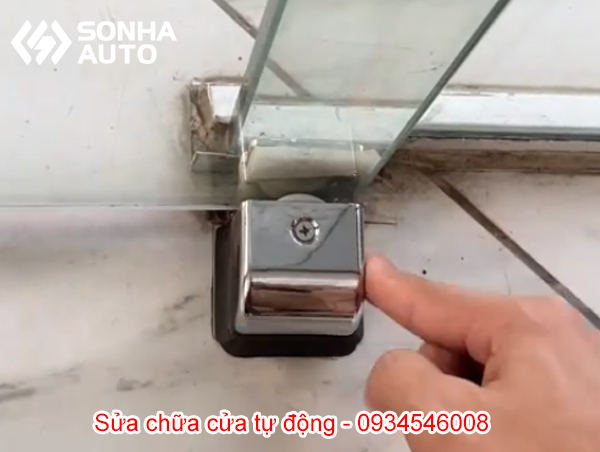 Sửa chữa cửa tự động Hàn Quốc