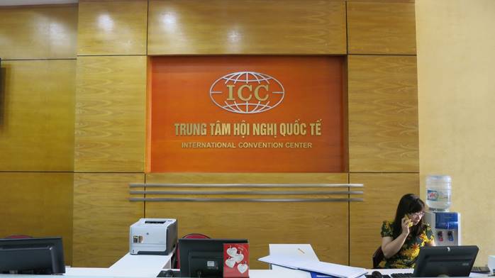 Bảo trì hệ thống cửa tự động tại Trung Tâm Hội Nghị Quốc Tế