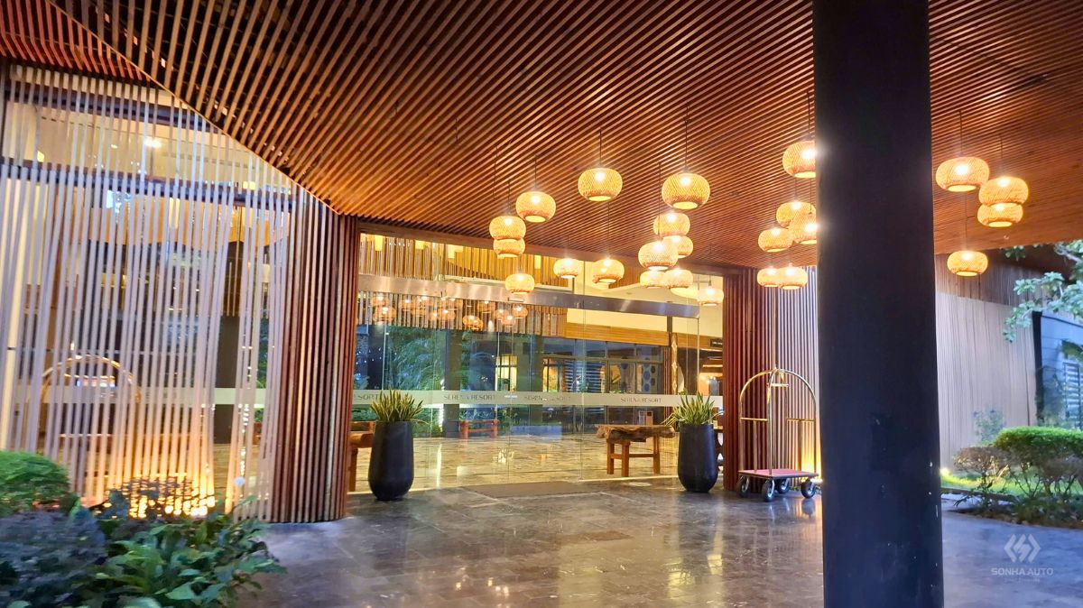 Hệ thống cửa tự động NABCO tại Serena Resort Kim Bôi Hòa Bình