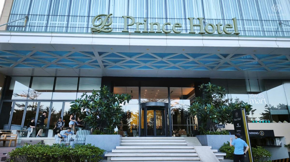Sonha Auto sửa chữa, khôi phục vận hành cửa xoay KBB tại Prince Hotel Đà Nẵng (Sel De Mer Hotel and Suites)