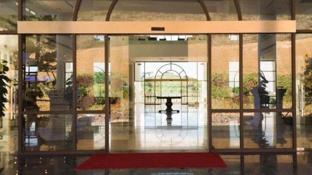 NABCO automatic sliding doors in the hotel lobby