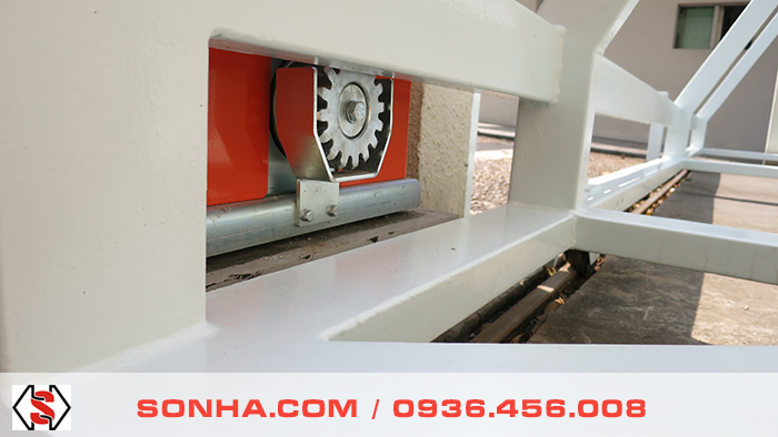 cong-truot-tu-dong-3pha-dai-su-quan-nhat-04