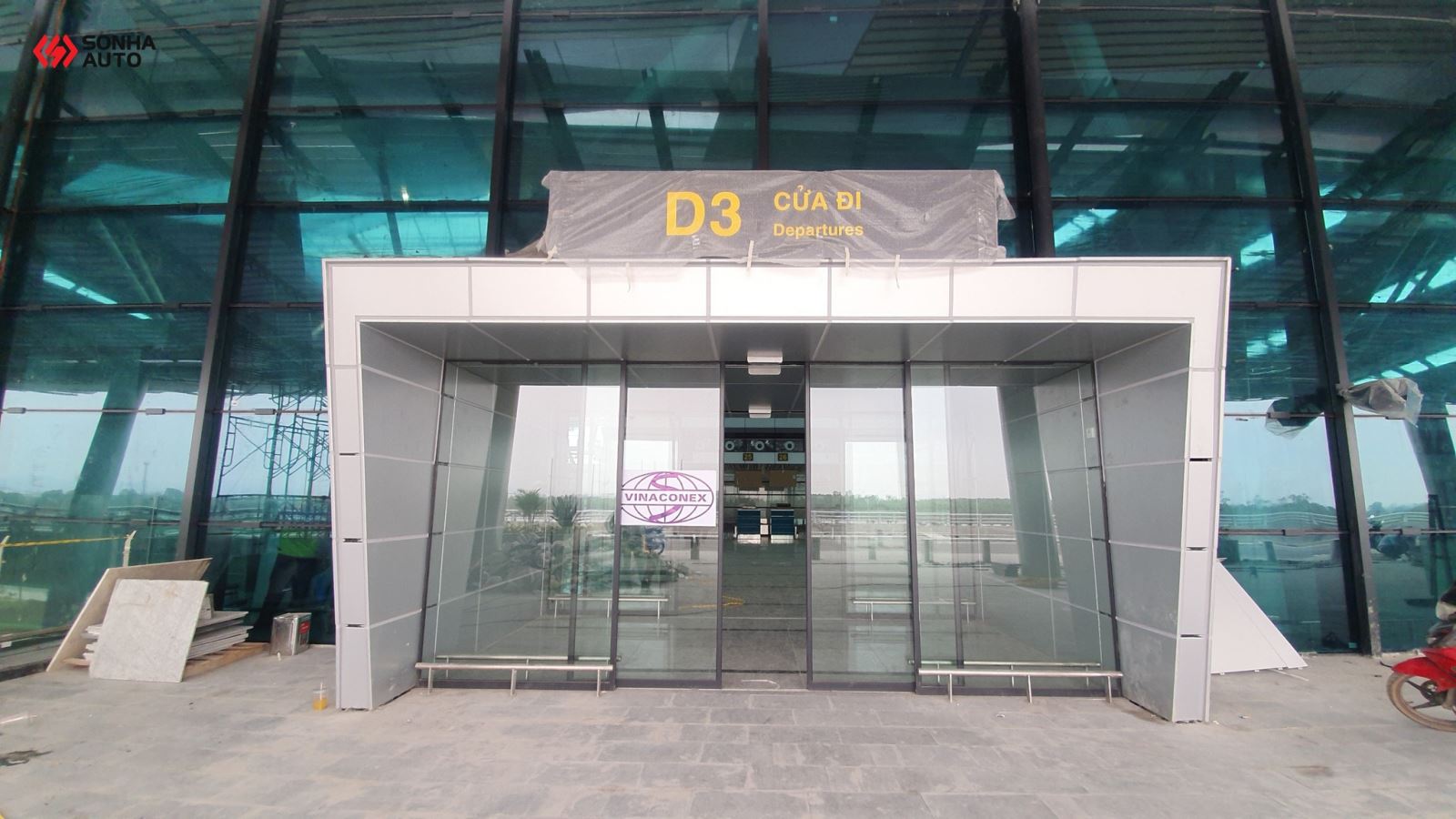 Lắp đặt 16 bộ cửa tự động NABCO tại Sân bay Phú Bài tỉnh Thừa Thiên Huế