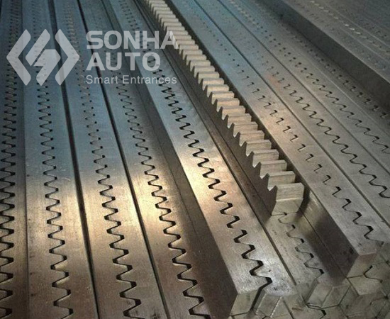 Phụ kiện cổng tự động: Thanh răng cổng lùa trượt tự động