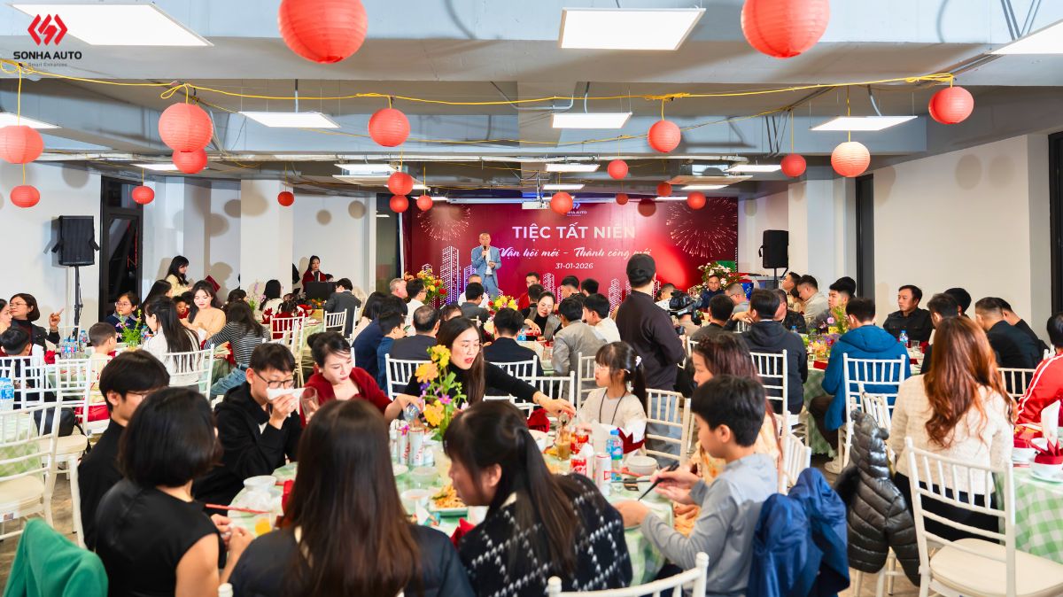 Không khí ấm cúng tại tiệc tất niên Sơn Hà Auto 2025 Không khí ấm cúng tại tiệc tất niên Sơn Hà Auto 2025