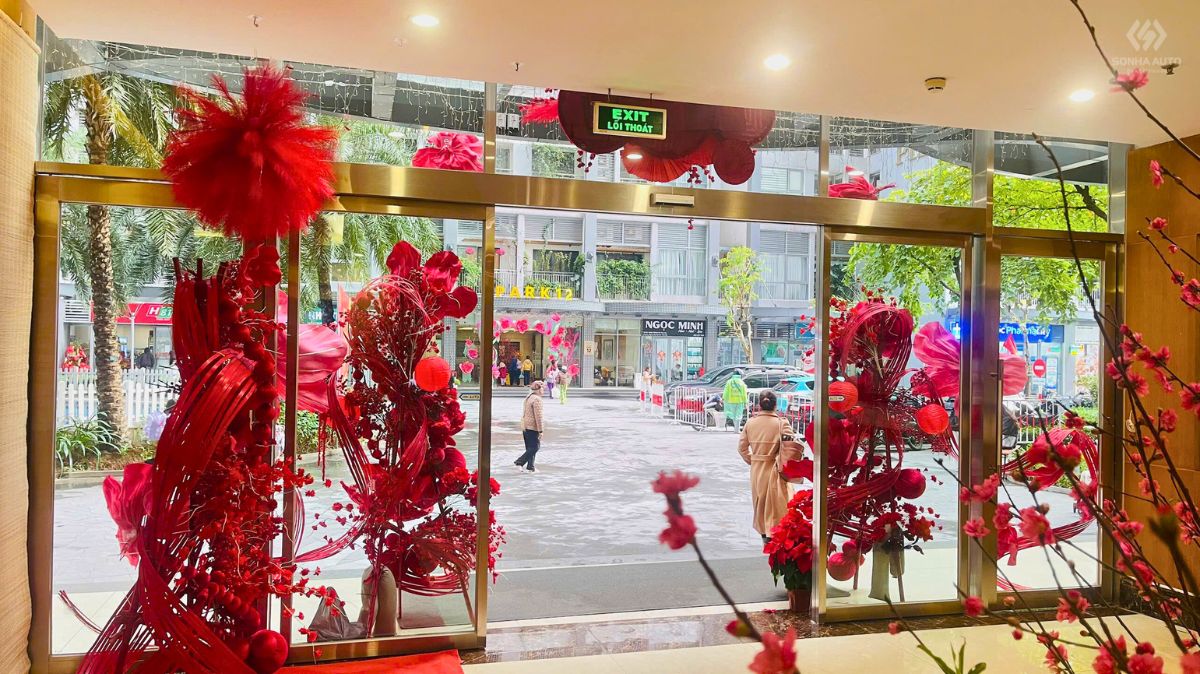 Chi tiết cửa trượt tự động NABCO tại chung cư Park 9