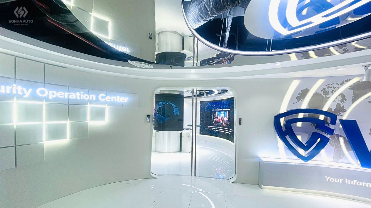 cửa tự động NABCO tại sảnh văn phòng VSEC Hà Nội