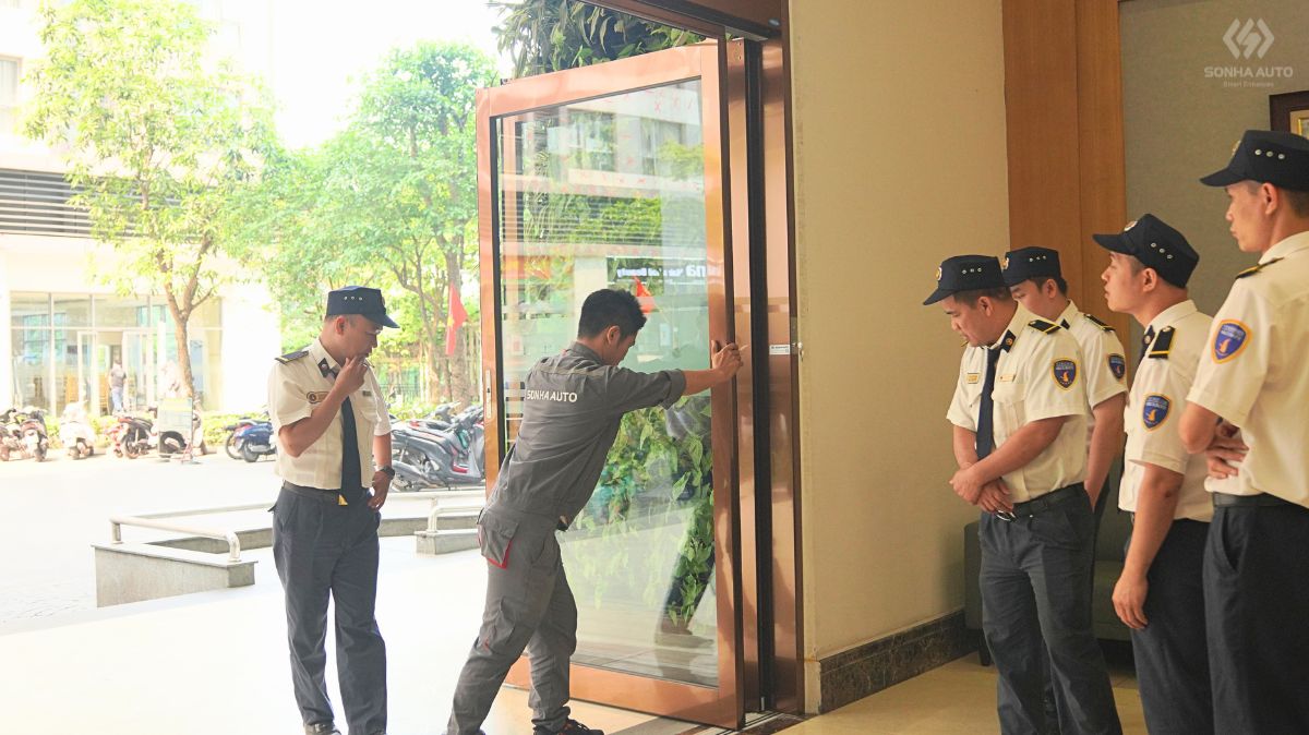 Hướng dẫn tính năng Breakout cửa tự động NABCO GT-1175 Hướng dẫn tính năng Breakout cửa tự động NABCO GT-1175