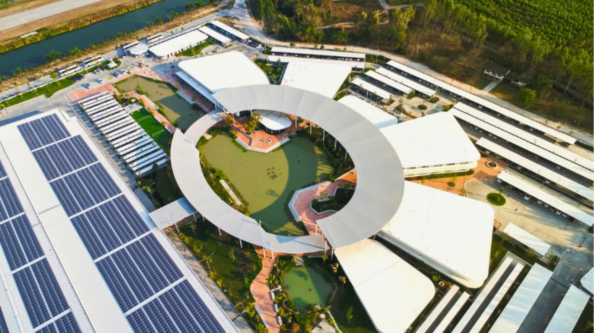 Cửa tự động NABCO tại nhà máy Pandora – Giải pháp lối vào hiện đại tại siêu dự án FDI chuẩn LEED GOLD