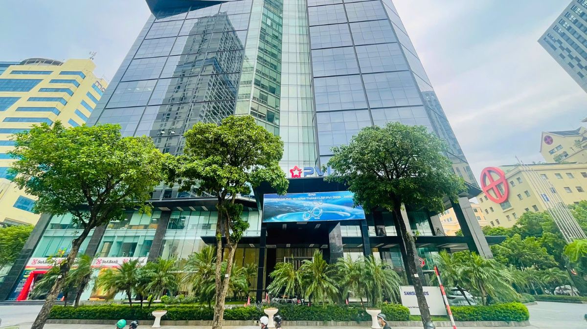 Sonha Auto completes the upgrade of 02 NABCO automatic sliding doors at PVI Tower